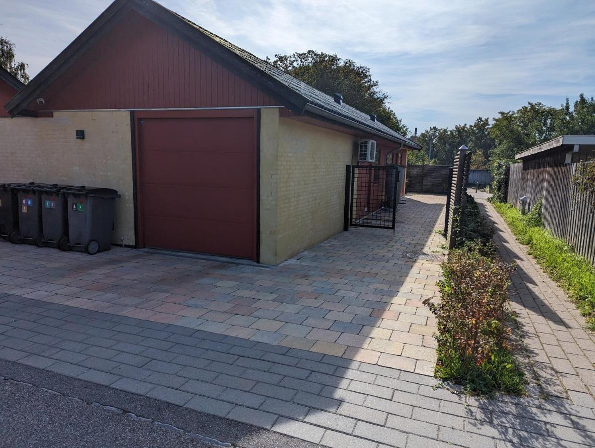Compact Apartment Hvidager Albertslund Exterior foto